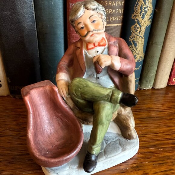 Vintage Lefton Pipe Rest Made of Porcelain - Picture 14 of 17